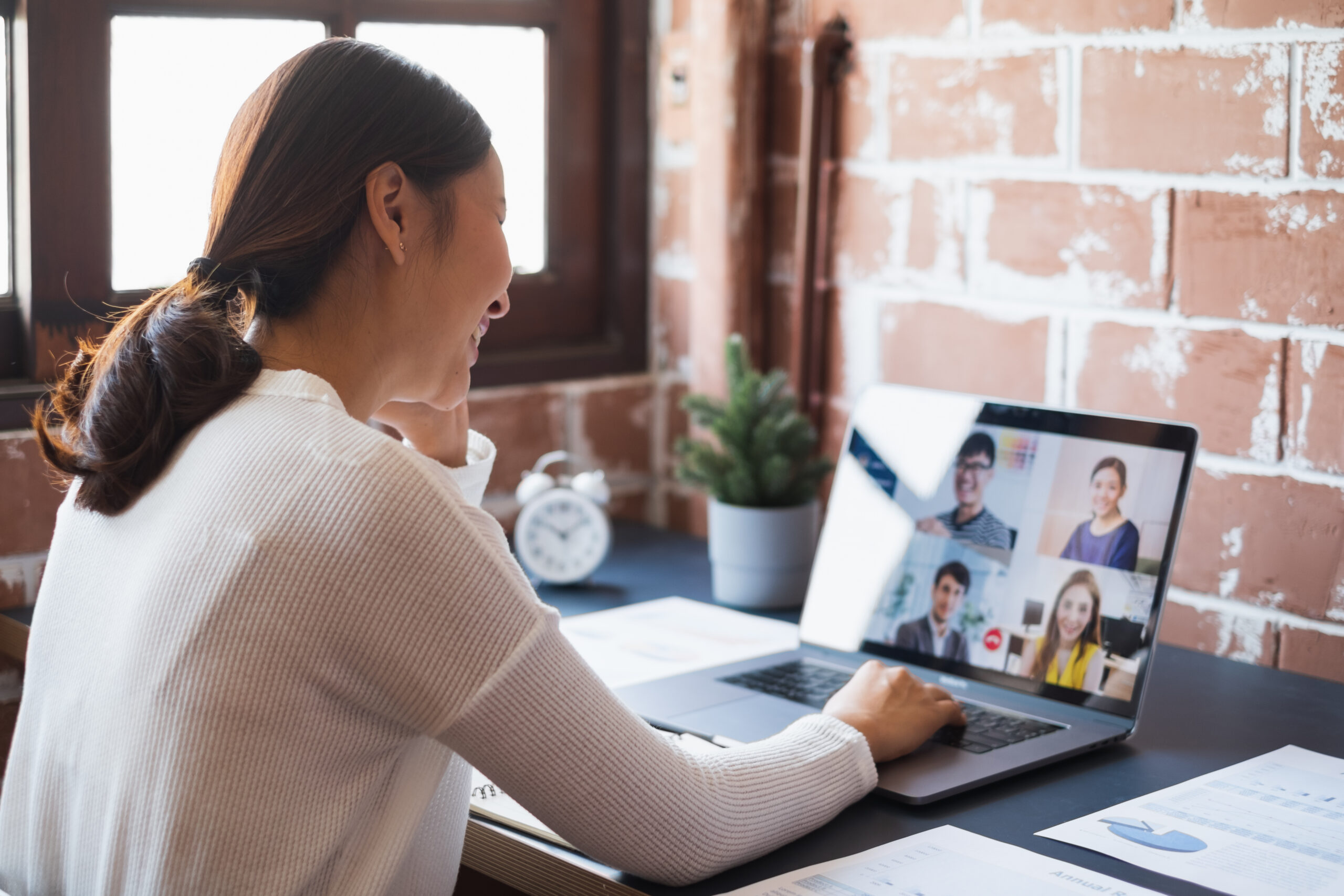 Modern Workforce Solutions 4 Communications & Collaboration