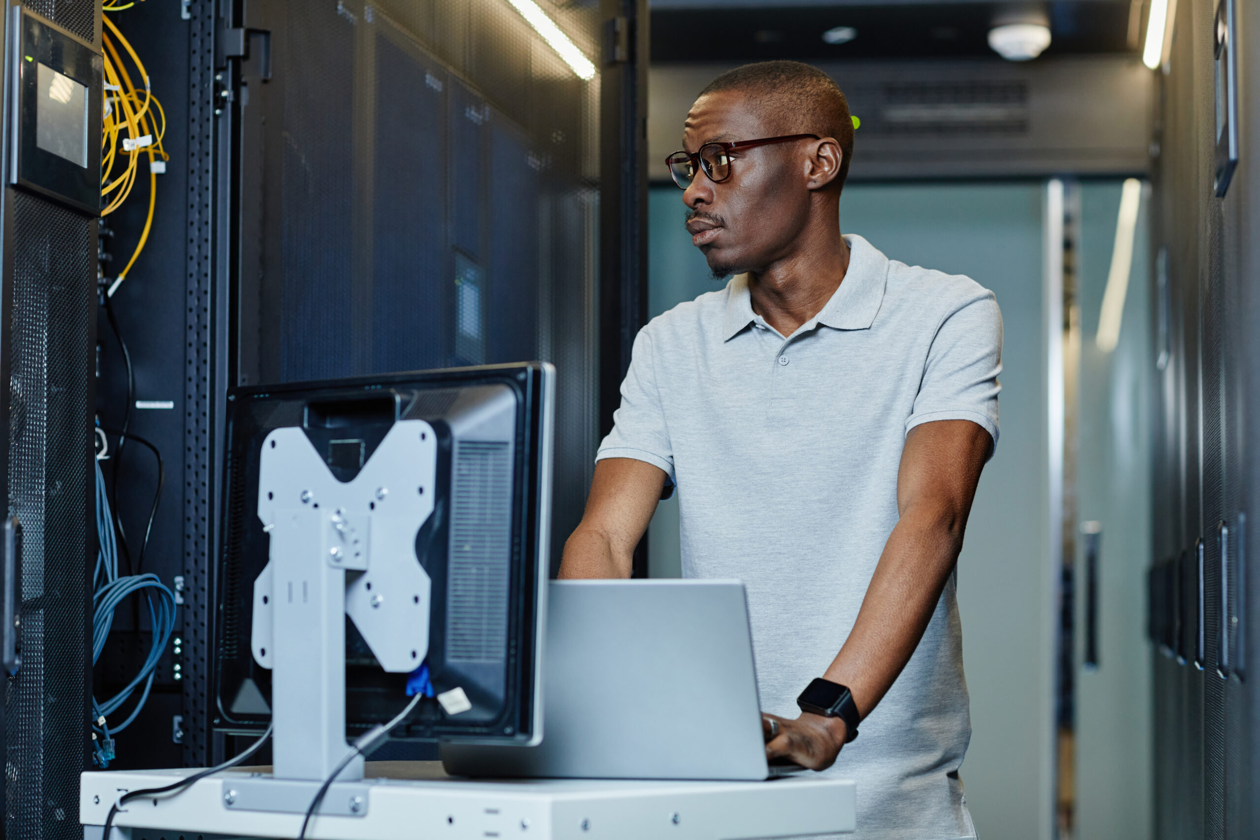 Data Center & Network Infrastructure